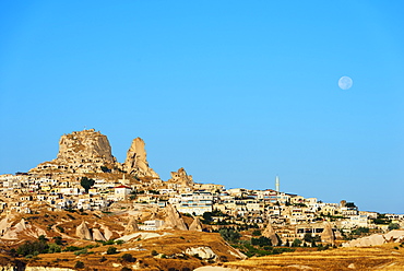 Rock-cut topography at Uchisar, UNESCO World Heritage Site, Cappadocia, Anatolia, Turkey, Asia Minor, Eurasia