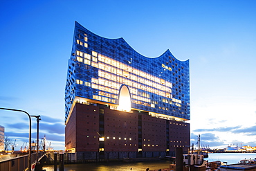 Elphi Concert Hall (Elbphilharmonie), designed by Herzog and de Meuron Architects, Hamburg, Germany, Europe