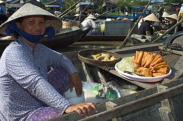 Floating market, Cantho, Mekong Delta, Southern Vietnam, Southeast Asia, Asia