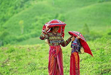 Tiboli women, Cotabato, Southern Mindanao, Philippines