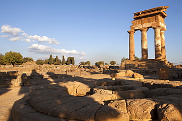 In the Valley of the Temples, Castor and Pollux, symbol of the city, Agrigento, UNESCO World Heritage Site, Sicily, Italy, Europe