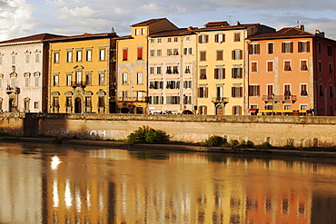 Along the River Arno, Pisa, Tuscany, Italy, Europe 