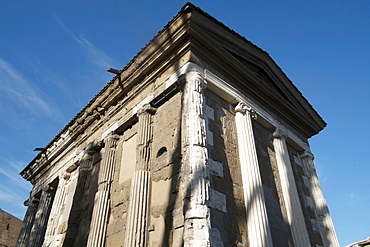 Temple dedicated to the god of the water (Portuno) (Temple of Portunus), the ancient port of Rome on the Tiber river, Rome, Lazio, Italy, Europe