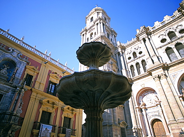 Fountain, Malaga, Costa del Sol, Andalucia (Andalusia), Spain, Europe