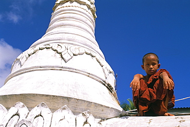 Young Buddhist monk at Ywama monastery, Ywama, Inle Lake, Shan State, Myanmar (Burma), Asia