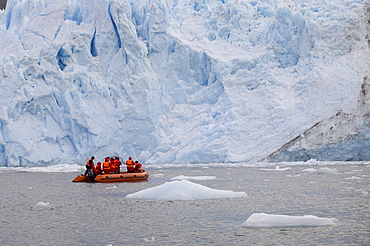 Garibaldi Glacier, Darwin National Park, Tierra del Fuego, Patagonia, Chile, South America