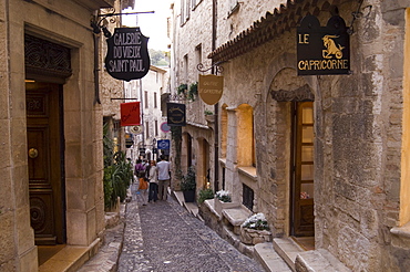 St. Paul de Vence, Alpes Maritimes, Provence, Cote d'Azur, France, Europe