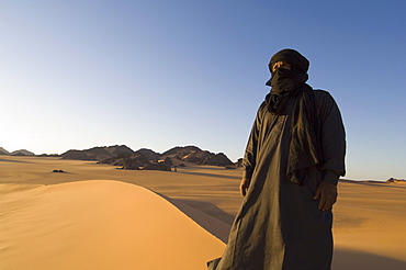 Tuareg, Akakus, Sahara desert, Fezzan, Libya, North Africa, Africa