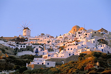 Oia (Ia), island of Santorini (Thira), Cyclades Islands, Aegean, Greek Islands, Greece, Europe