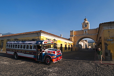 Santa Catalina Arch, Antigua, UNESCO World Heritage Site, Guatemala, Central America