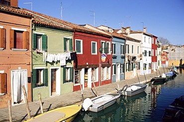 Houses on the waterfront, Burano, Venice, Veneto, Italy, Europe