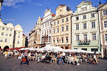 Staromestske Namesti (Old Town Square), Prague, Czech Republic, Europe