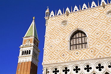 San Marco campanile (St. Mark's bell tower) and Palazzo Ducale (Ducal palace), Venice, UNESCO World Heritage Site, Veneto, Italy, Europe