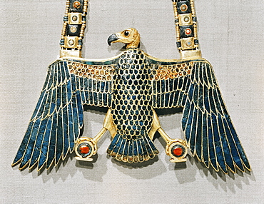 Pendant in gold cloisonne depicting Nekhabet, vulture-goddess of the South, from the tomb of the pharaoh Tutankhamun, discovered in the Valley of the Kings, Thebes, Egypt, North Africa, Africa