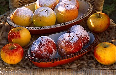 Roast apples, Italy