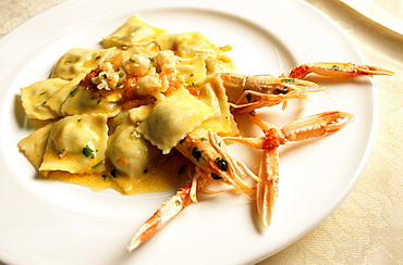 Ravioli of sea bass with crawfish, Ippogrifo restaurant, Genoa, Ligury, Italy 