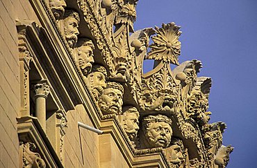 Particular of Impellizzeri palace, Siracusa, Sicily, Italy