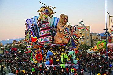 Parade, Carnival 2007, Viareggio, Tuscany, Italy