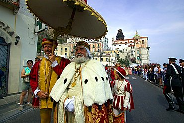 Doge of Venice mask, Repubbliche Marinare historical regatta, Atrani, Campania, Italy