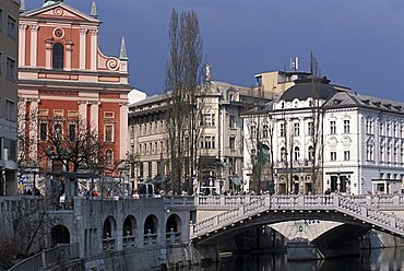 Francescani church, Ljubljanica river, Ljubljana, Slovenia, Europe