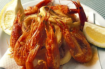 Mixed fry, Il Veliero restaurant, Marettimo island, Egadi islands, Sicily, Italy