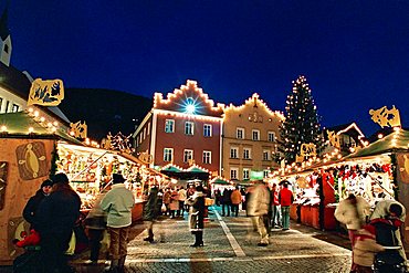 Christmas market, Vipiteno, Trentino Alto Adige, Italy