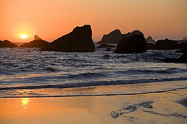 Beach at sunset, Brookings, Oregon, United States of America (U.S.A.), North America