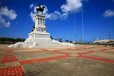 Maximo Gomez monument, Havana, Cuba, West Indies, Central America