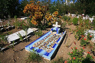 Cemetery along the coast, South Coast, Playa Las Coloradas, Cuba, West Indies, Central America