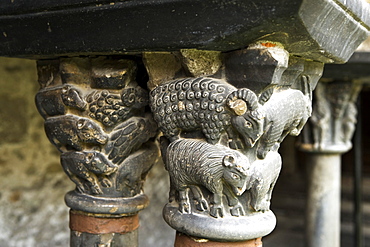 Detail of a capital, Cloister, Collegiata di Sant'Orso, Aosta, Valle d'Aosta, Italy, Europe