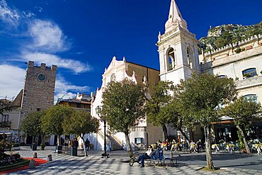 IX Aprile square, Taormina, Sicily, Italy 