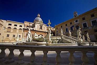 Fountain, Pretoria square, Palermo, Sicily, Italy