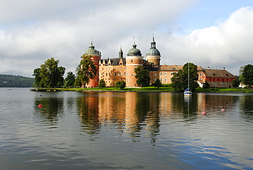 The Royal Gripsholm Castle, near Mariefred, Lake Malaren, Sweden, Scandinavia, Europe