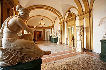 Sala I, Figura allegorica statue, Giacomo Spalla, Modern Art Museum, Villa Reale, Galleria d'Arte Moderna, Via Palestro 16, Milan, Lombardy, Italy, Europe