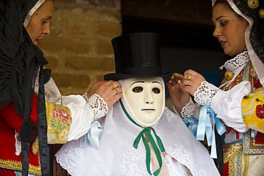 Ritual dressing of Su Composidori, Sartiglia feast, Oristano, Sardinia, Italy, Europe 