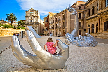 Sculpture, Il Risveglio, artist Seward Johnson, Cathedral square, Siracusa, Sicily, Italy