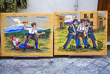 Antiquarian shop, Historical Centre, Taormina, Sicily, Italy, Europe