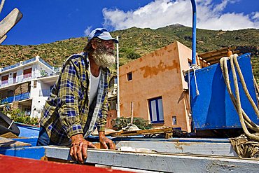 Boat mechanic, Salina Isaland, Messina, Sicily, Italy, Europe