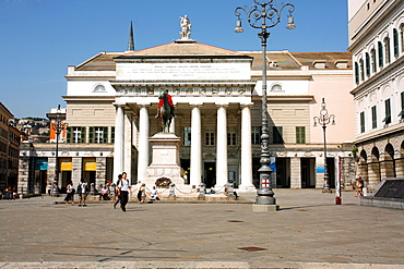 Teatro Carlo Felice theater, Piazza De Ferrari, Genoa, Ligury, Italy, Europe