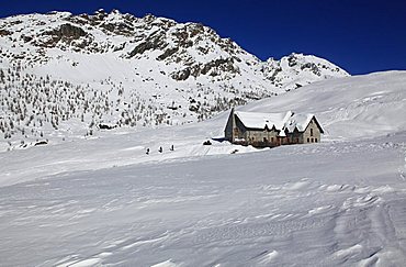 Ca' Runcash hut, Valmalenco valley, Valtellina valley, Lombardy, Italy