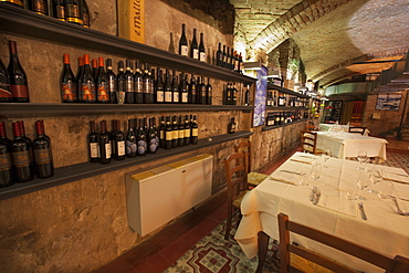 The "Enoteca" Restaurant, interior, Canelli, Asti, Piemonte, Italy, Europe