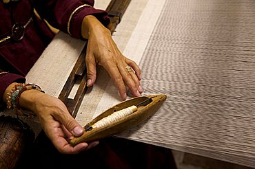 Loom weaving, Uva e dintorni festival, Avio, Vallagarina, Trentino Alto Adige, Italy, Europe