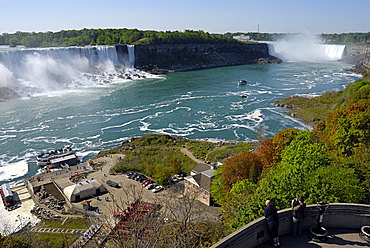 On tre left Bridal Veil Falls and in the background Horseshoe Falls, Niagara Falls, Ontario, Canada, North America