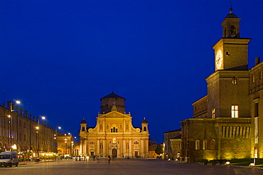 piazza dei martiri, carpi, italy