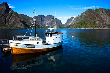 Lofoten, Sakrisoy, the fishing village, view of the bay, Norway, Europe