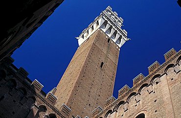 Torre del Mangia, belltower, 1342, Siena, Tuscany, Italy. 