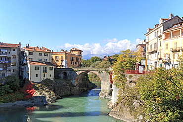 Dora Baltea River and Ivrea cityscape, Ivrea, Piedmont, Italy, Europe