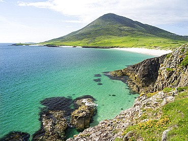 Isle of Harris, part of the island Lewis and Harris in the Outer Hebrides of Scotland. The coast near Northton.  Europe, Scotland, July