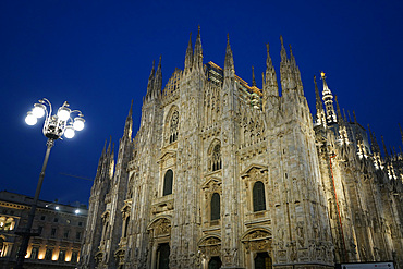 Piazza del Duomo with Milan Cathedral in the evening, Milan, Lombardy, Italy