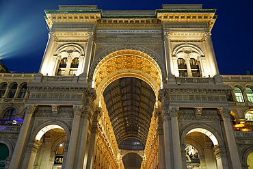 Galleria Vittorio Emanuele gallery, Piazza del Duomo square in the evening, Milan, Lombardy, Italy, Europe